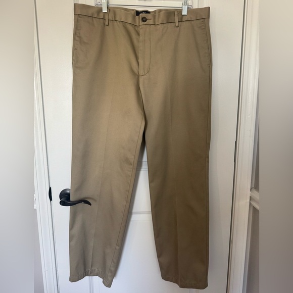 Dockers Signature Khaki Mens Pants - Picture 1 of 6